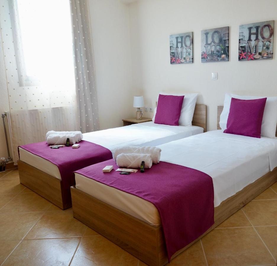 Casa Ideale 3 يميناريا المظهر الخارجي الصورة